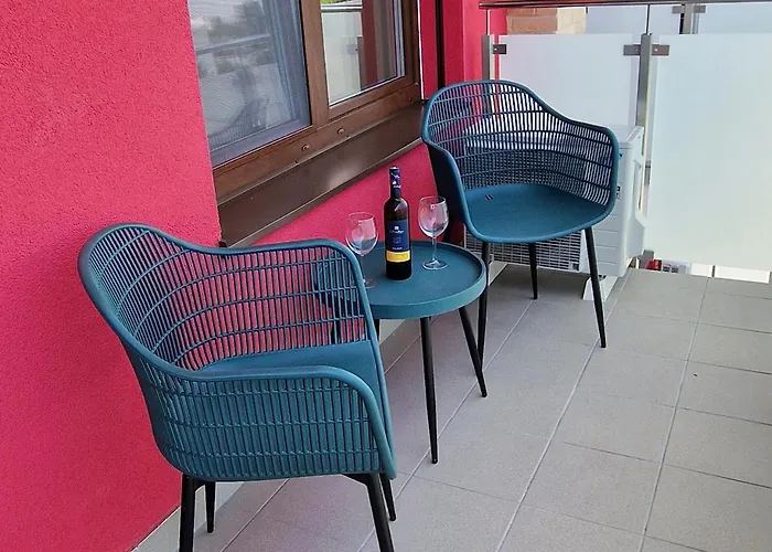 아파트호텔 Two In One Building Checkin 브라티슬라바