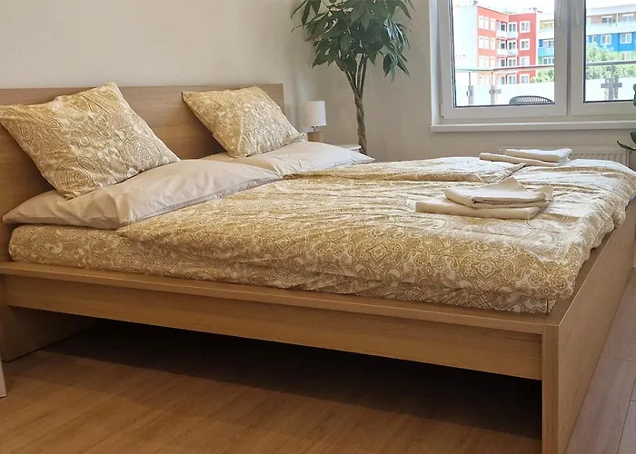 Two In One Building Checkin 아파트호텔 브라티슬라바