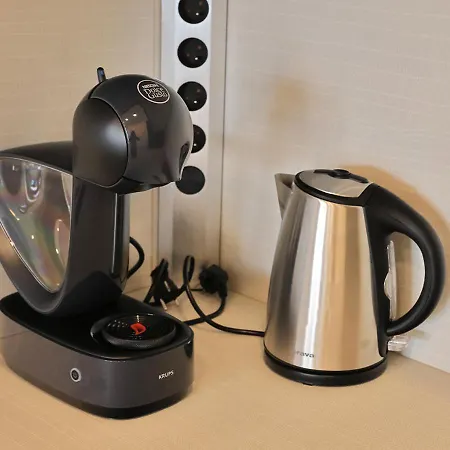 Apartahotel Two In One Building Checkin