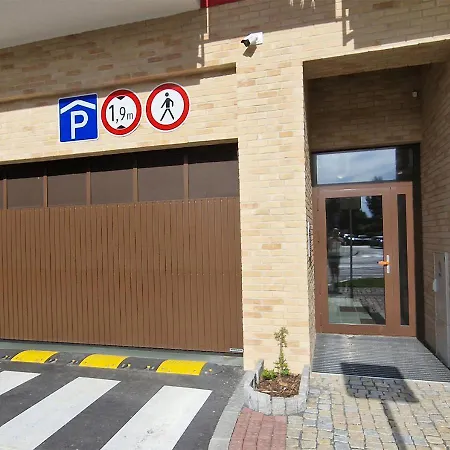 Apartahotel Two In One Building Checkin 4*