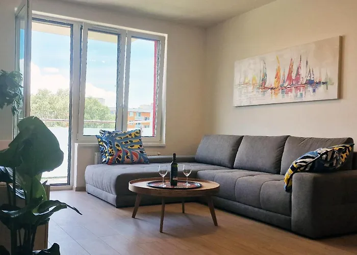 Apart-hotel Two In One Building Checkin